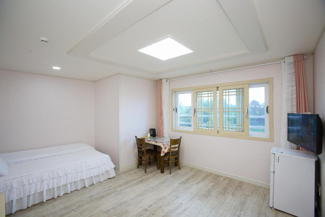 Haeneoul Villa ซอกวีโพ ภายนอก รูปภาพ