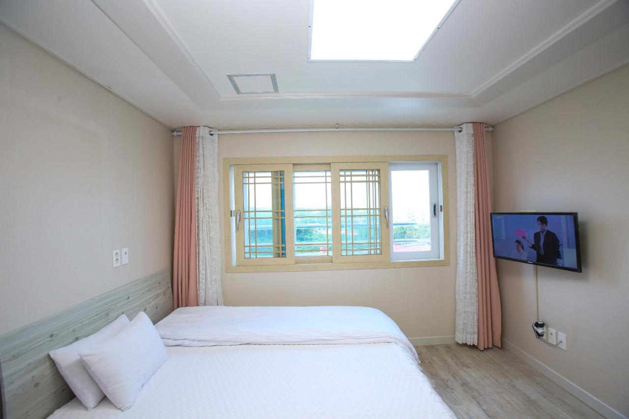 Haeneoul Villa ซอกวีโพ ภายนอก รูปภาพ