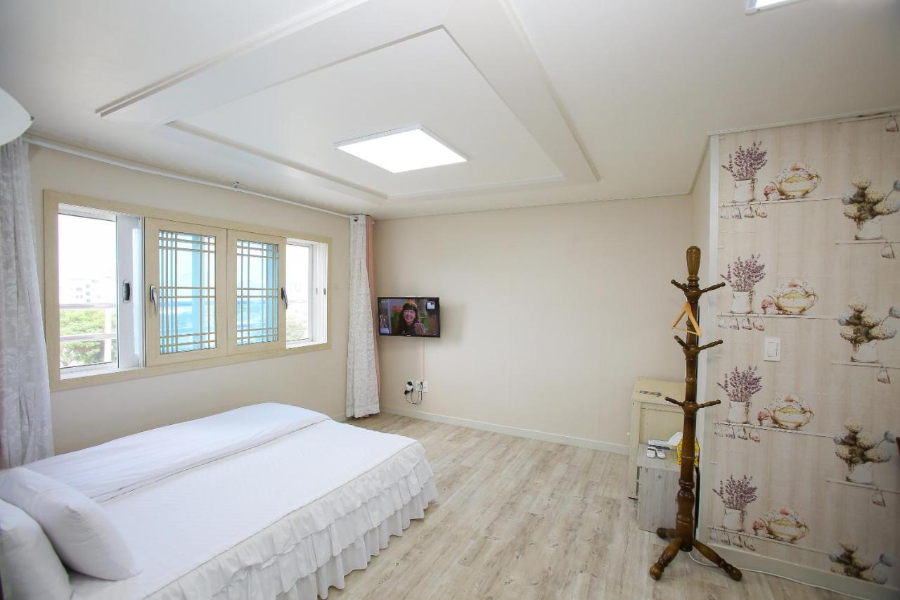 Haeneoul Villa ซอกวีโพ ภายนอก รูปภาพ